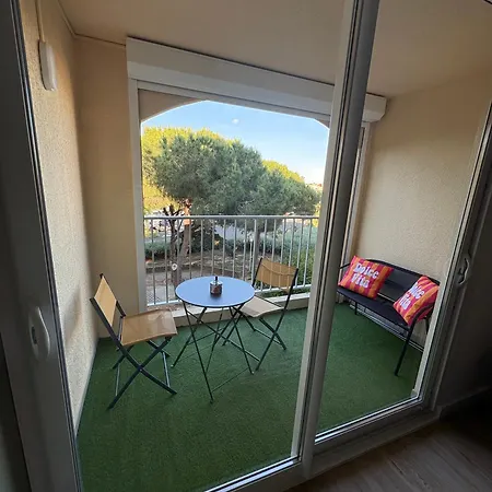 Cosy Avec Terrasse Proche De La Apartment *